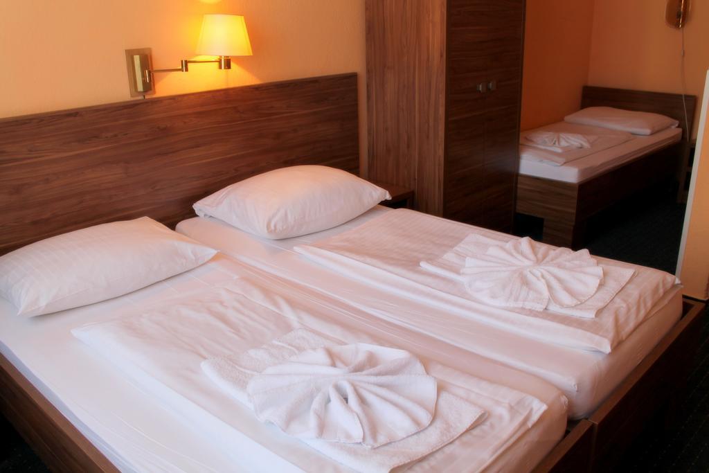 ברלין City Hotel Ansbach Am Kadewe מראה חיצוני תמונה